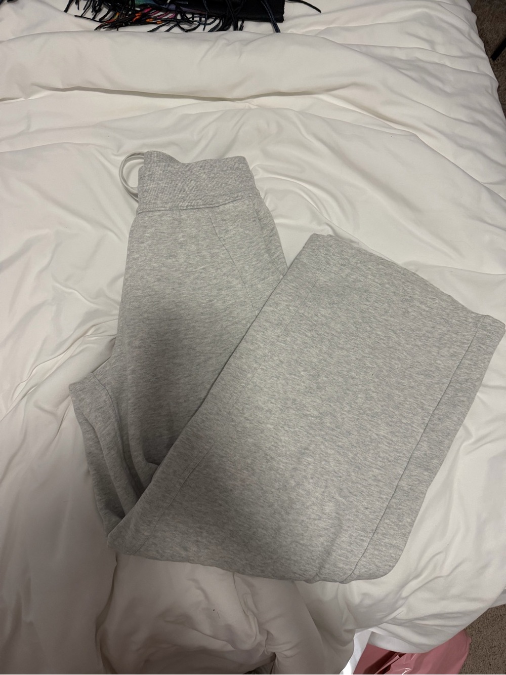 lululemon athletica grey scuba pants